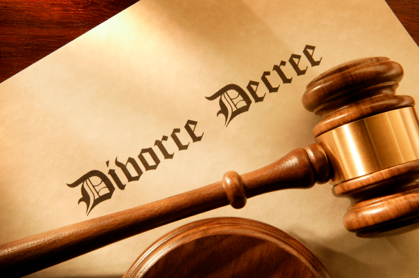 Consult Lawrence R. Surinak Ltd. For Divorce And Family Law